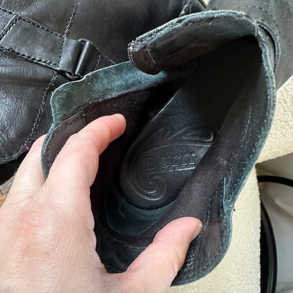 BORN black high-back flared heel ankle boots | 8.5-9 | leather 3" heel - Picture 12 of 13